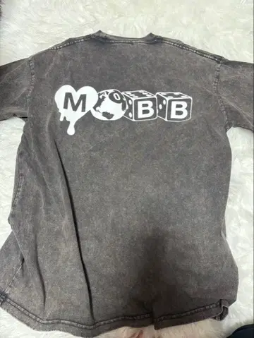 MOBB T셔츠
