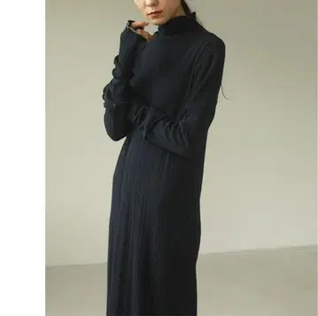 투데이풀 파이핑 네이비 긴팔 원피스 38 사이즈