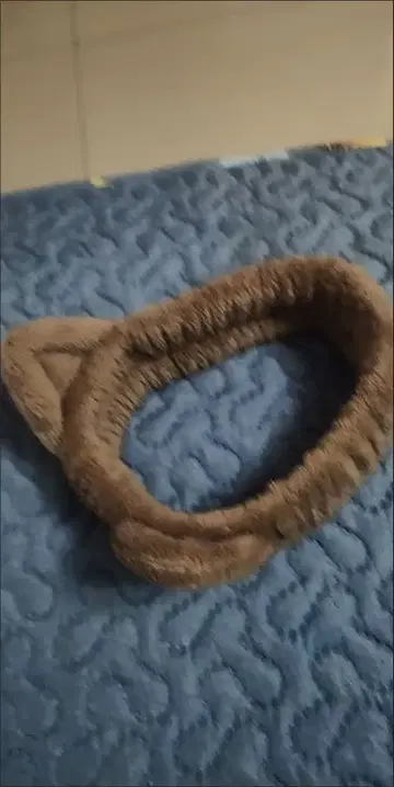 고양이 귀 달린 플리스 머플러