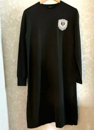 [스윙스윙] 긴팔 무릎 기장 원피스 새상품급 울 40 L 카키