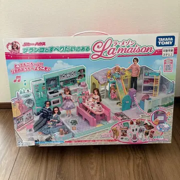 새상품 리카짱 그네와 미끄럼틀이 있는 라 메종 타카라토미