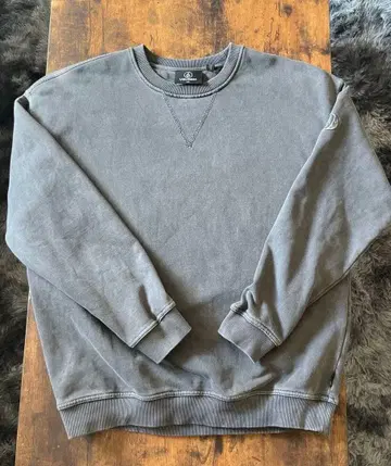 volcom 볼컴 맨투맨 트레이닝복 M