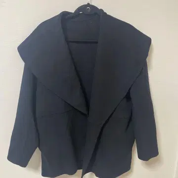 Plage 블랙 케이프 코트 벨트 포함