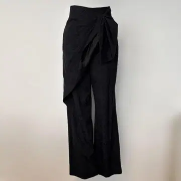 마메쿠로구치 팬츠