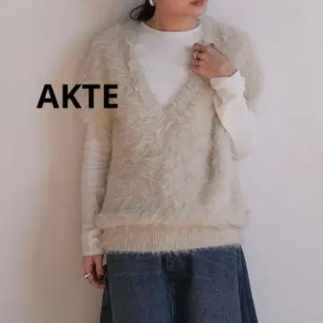 AKTE/V넥 샤기 니트 베스트