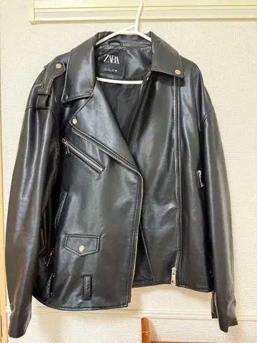 ZARA 블랙 가죽 라이더 자켓 L