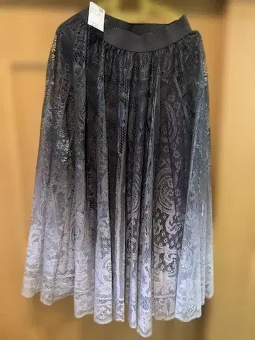 AXES 그라데 레이스 사큐라 (새상품) 지금 유행하는 모델