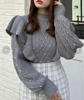 INGNI 잉그 프릴 케이블 펄 니트 그레이