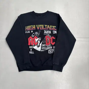 AC/DC 블랙 맨투맨 M