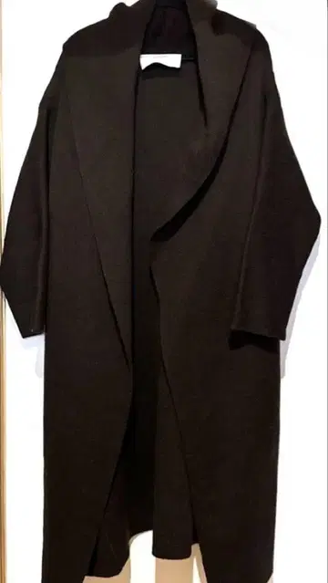 라빠르망 두지엠 클라세 가운 니트 코트