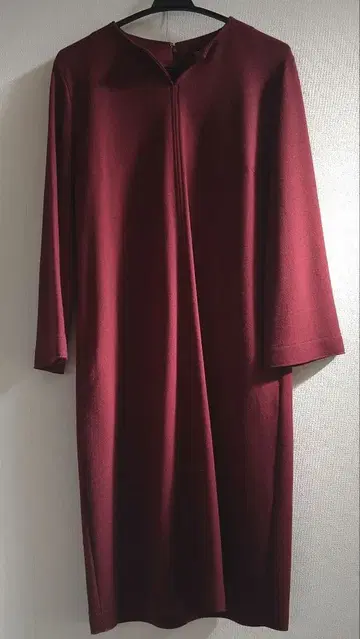 23구 버건디 울 원피스 38 사이즈