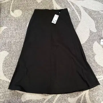 블랙 플레어 스커트 M 사이즈