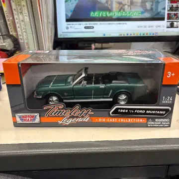 MOTOR MAX 1964 1/2 FORD MUSTANG 1:24