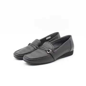 74 DIANA 웰핏 로퍼 펌프스 (24cm) 새상품급