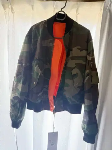 카모플라주 MA-1 플라이트 자켓