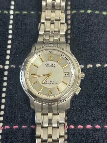 CITIZEN EXCEED 에코드라이브 손목시계