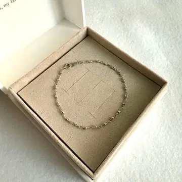 MIZUKI K14 컷 비즈 그레인 팔찌 론 헤르만