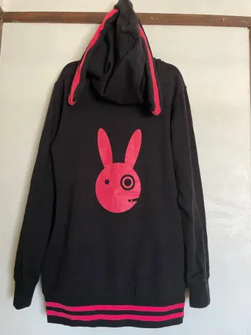 유즈키 유카리 우사미미 후드티 공식 콜라보 굿즈 COSPA제 사이즈 L