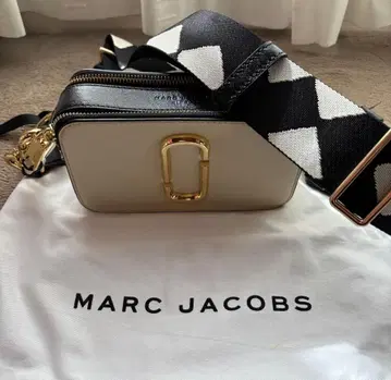 MARC JACOBS 숄더백 아이보리/블랙