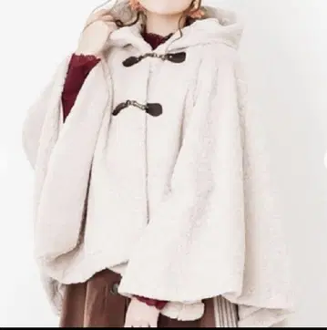 axesfemme 엑시즈팜 컬리 보아 케이프 판초 코트