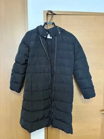 URBAN RESEARCH 블랙 다운 자켓 후드 부착