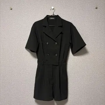 ENVYM 블랙 반팔 숏팬츠 원피스