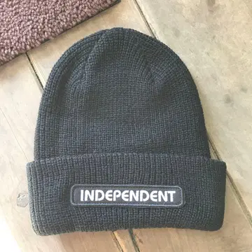 INDEPENDENT 인디펜던트 블랙 니트 모자