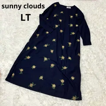 써니클라우드 긴팔 롱 원피스 LT 사이즈 루즈핏 네이비 꽃무늬 자수