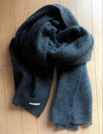 ARTS & SCIENCE 캐시미어 플리스 스톨