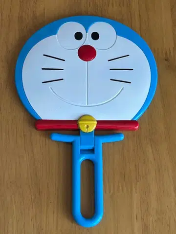 도라에몽 페이스형 핸드 거울
