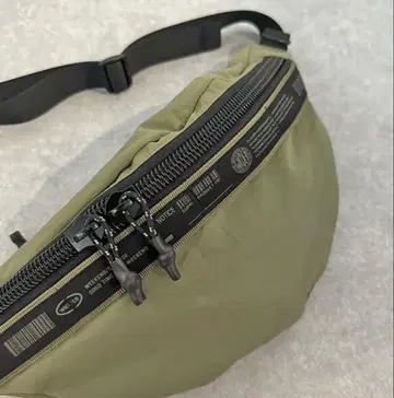 미사용 새상품 위켄더 W/N 패니 팩