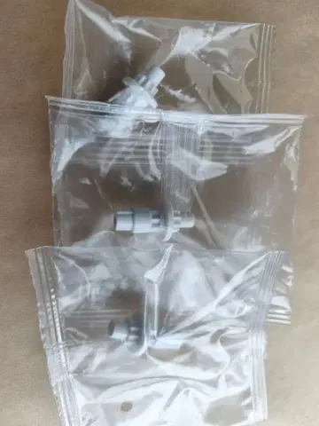 새상품 러쉬 비트 3개 화이트 베이블레이드