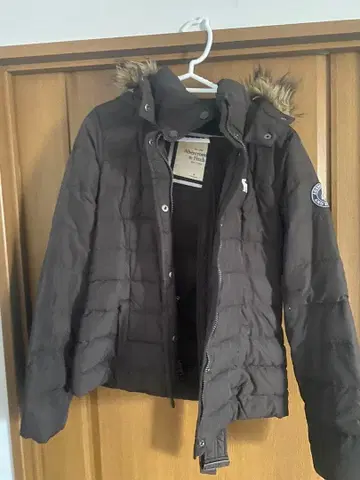 아바클로 브라운 다운 자켓 후드 부착 Abercrombie