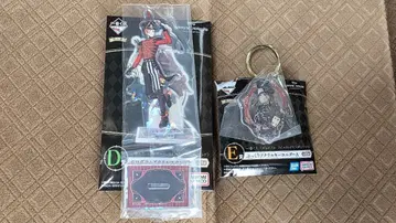 트위스티드 원더랜드 케이트 제일복권 아크릴 스탠드 키링