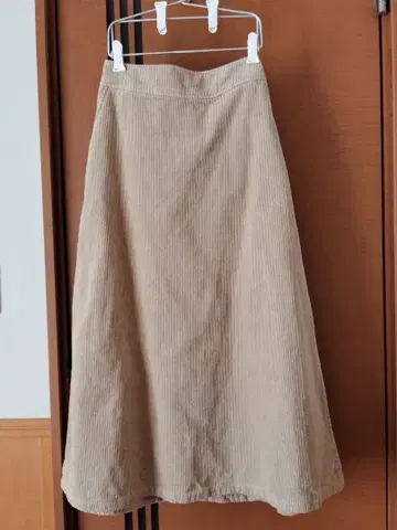 차오패닉 티피 코듀로이 롱 스커트