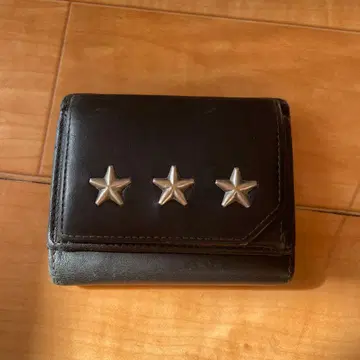 지미추 블랙 가죽 3단 폴더형 지갑 지미추 jlmmy choo