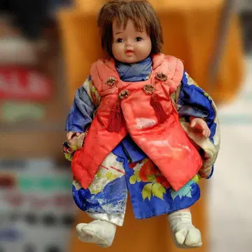 안고 다니는 인형 전통 기모노 가동식 인형