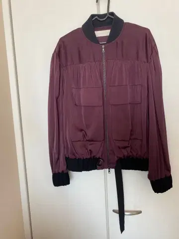 빅토리아 베컴 깔끔한 블루종