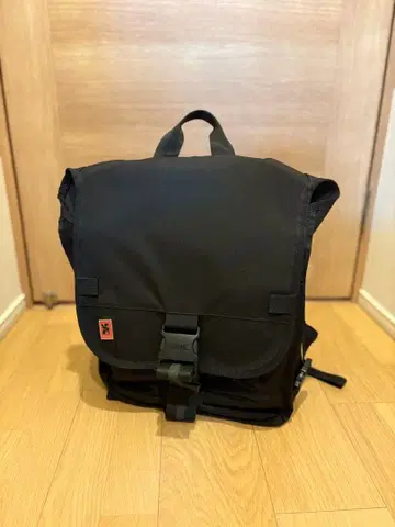 CHROME Warsaw Medium ( 25L ) 미디엄 / 블랙