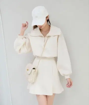 MAJESTIC LEGON 하프 지퍼 미니 원피스