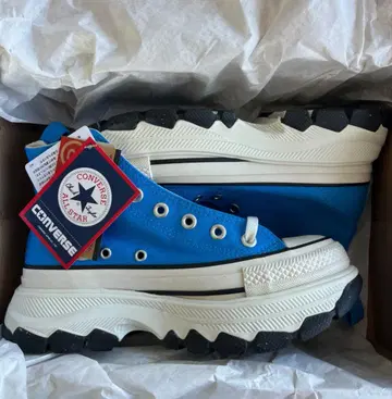 23.5 새상품 CONVERSE 올스타 트랙 웨이브 HI