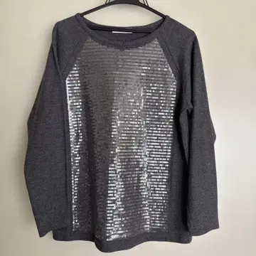 ADORE 그레이 스팽글 울 100% 티셔츠