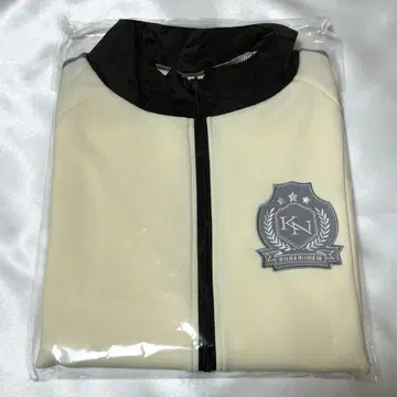 FIFTEEN LOVE ~NKzip white~ (U:nity size)