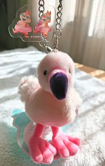 [ 새상품 익명 배송 ] 디즈니 머리띠 홀더 플라밍고