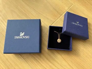 [ 미사용 ] Swarovski 목걸이 보증서 없음