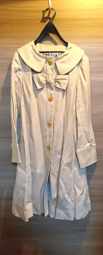 제인 마플 리본 모티브 트렌치코트 베이지