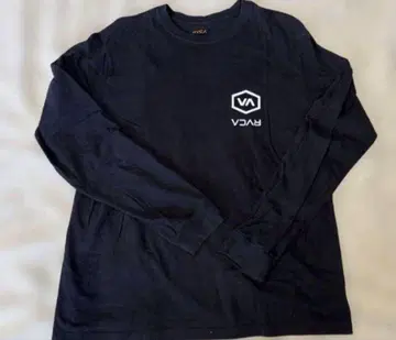 RVCA 블랙 긴팔 티셔츠