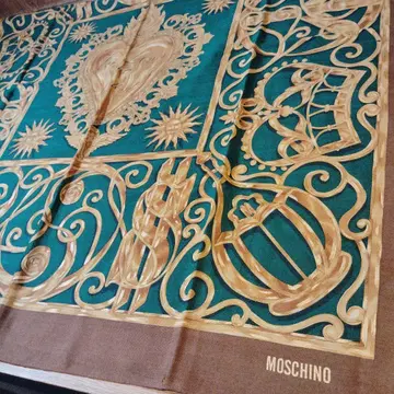 Moschino 터콰이즈 스카프