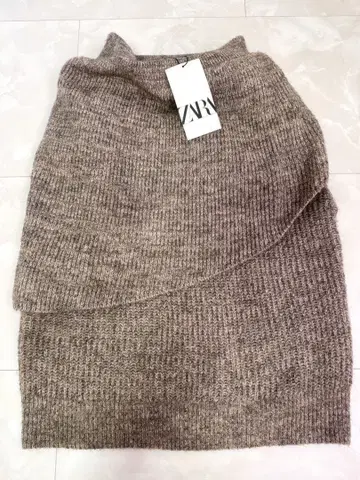 택 포함 새상품 ZARA 니트 케이프