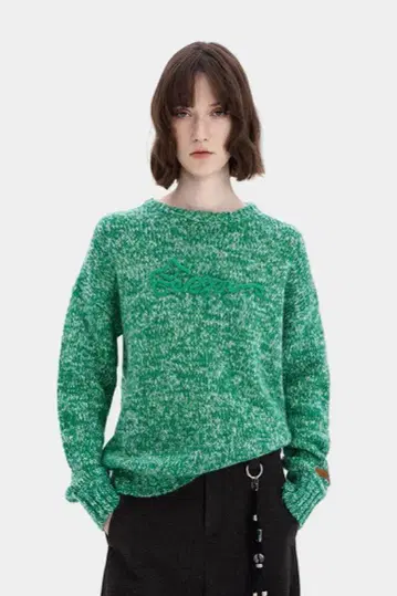 새상품 그린 긴팔 울 크루넥 스웨터